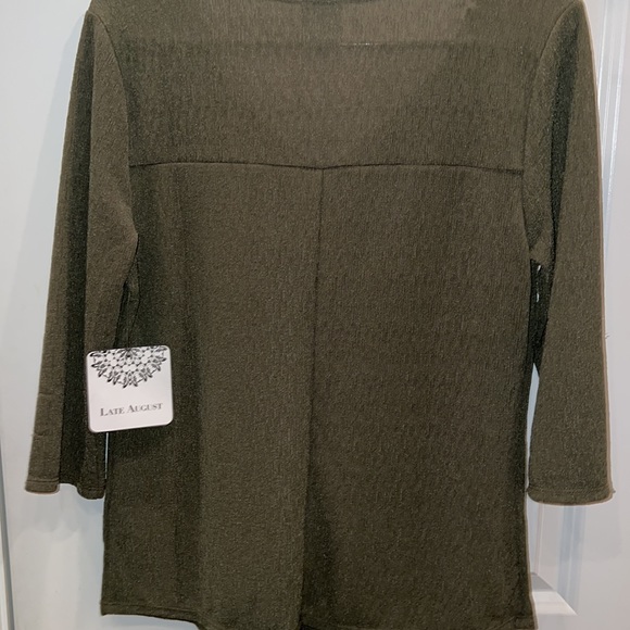 Brand new with tag green top - Picture 5 of 6